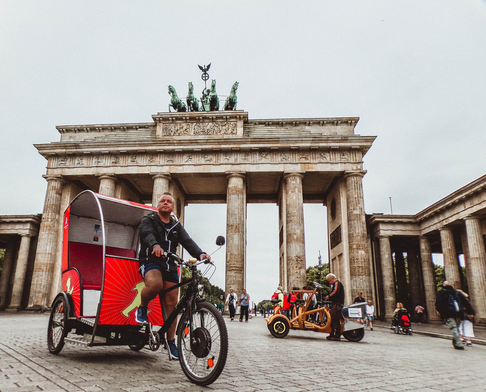 redtuk-tuk.jpg