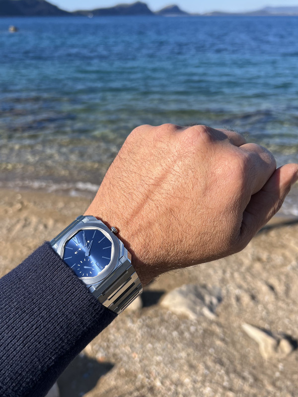 B07E9CA4-1D0C-4746-806C-9B20E1736AFE