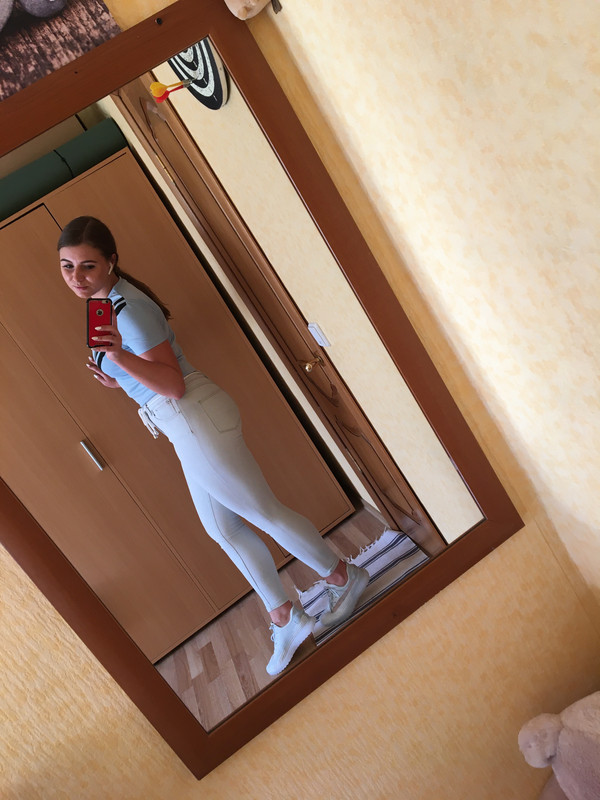 7F486A57-4056-48F9-84C1-9E09B2A32414