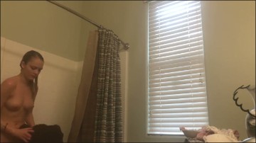 [Image: Voyeur37675125533.jpg]