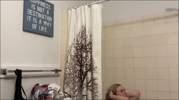 [Image: Voyeur50985102400.jpg]