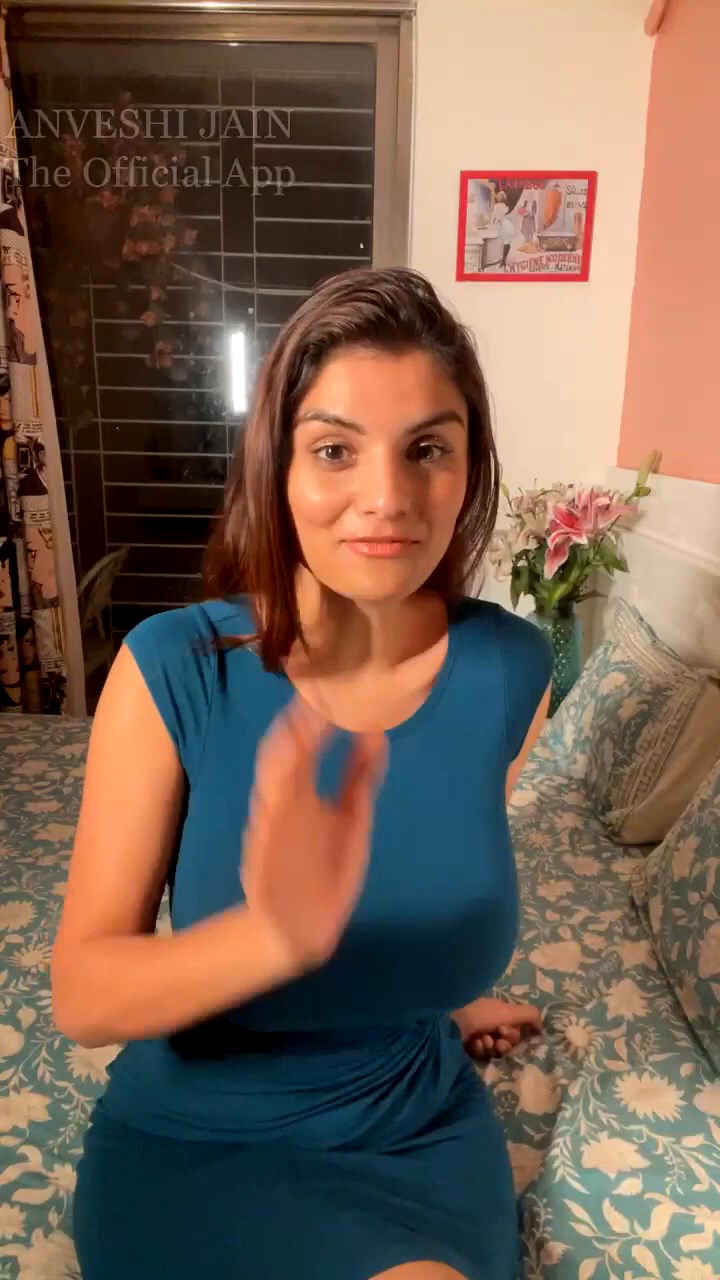 Anveshi Jain Live mp4 0007 — Postimages