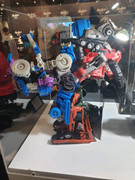 Studio-Series-Devastator-02