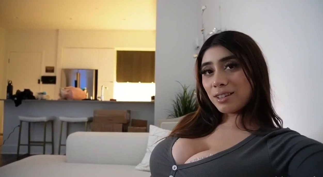 OnlyFans Violet Myers Fucks Her Roommate On Couch