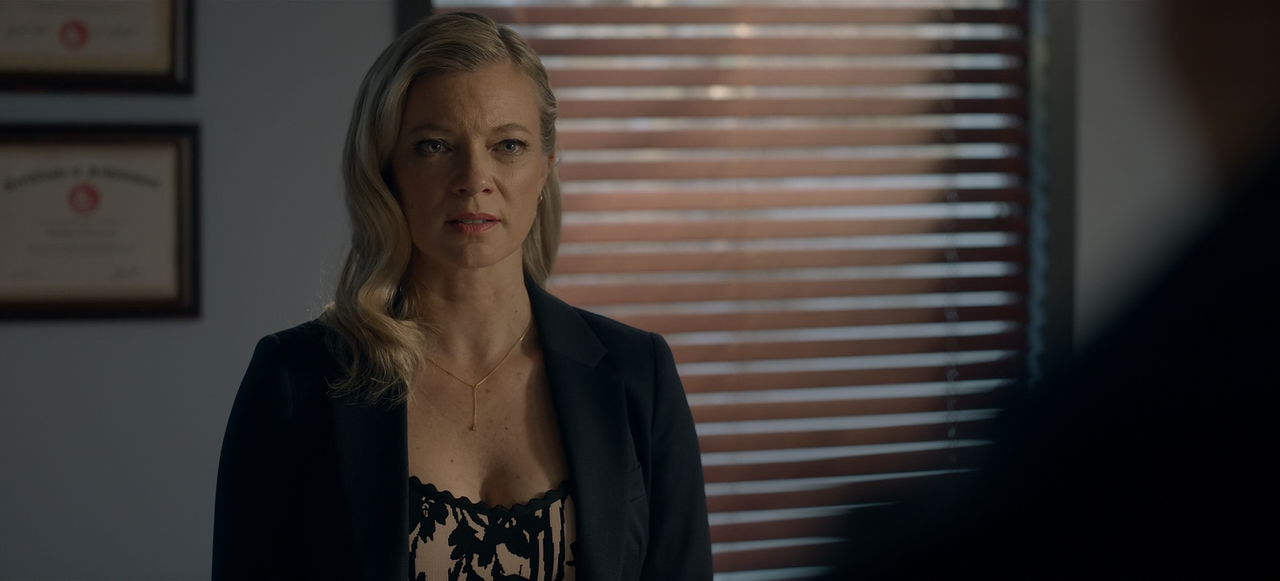 Stargirl.S03E11.Frenemies.-.Chapter.Eleven.The.Haunting.1080p.10bit.AMZN.WEB-DL.DDP5.1.HEVC-Vyndros.