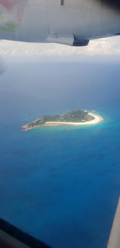 Seychelles-2ª parte de nuestra luna de miel. Se puede pedir más? - Blogs de Seychelles - DÍA 10:  LA DIGUE – BARCELONA (6)