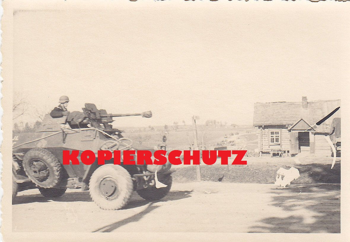 Sd.Kfz.222 mit 2,8cm Panzerbüchse Panzerspähwage