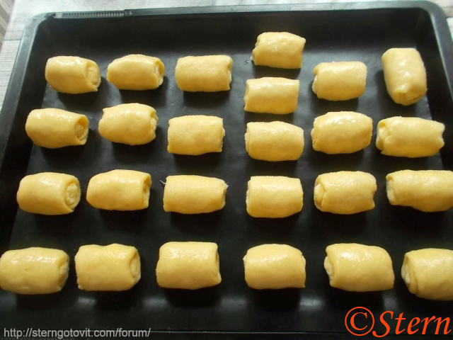 Рогалики с кремовой начинкой