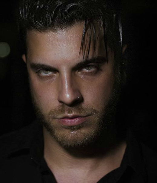 MV5BMDUyZjA3MDctZjk0My00YTAxLThmMmQtMGZlYWFjNmI4MDlmXkEyXkFqcGc@._V1_