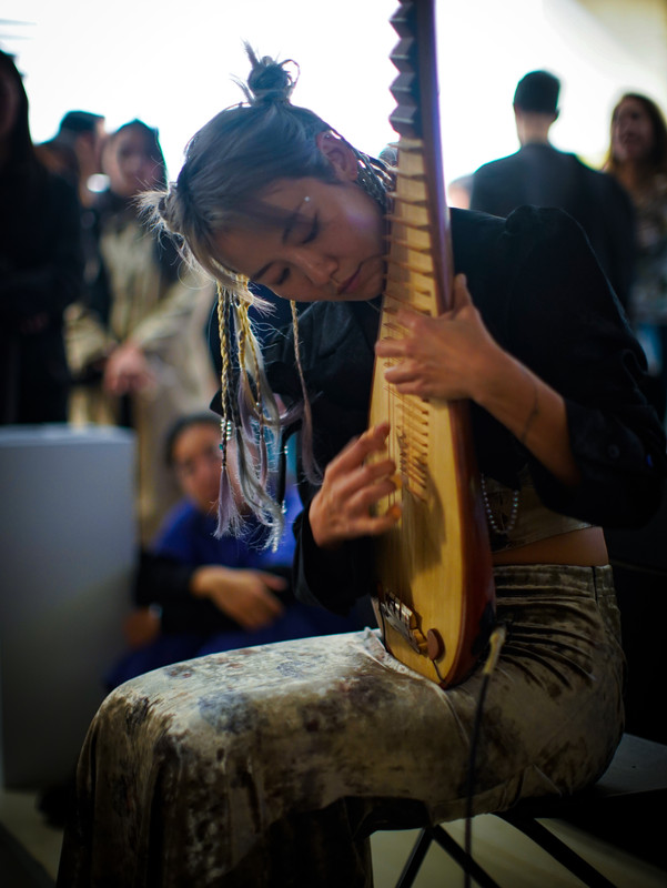 Xiao Zhang performing the pipa