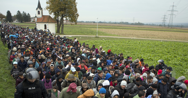 Vokietijos kairiųjų vyriausybė plečia savo elektoratą ir greitina migrantų pilietybės suteikimo procesą