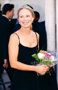 MV5BMTUwMjgwMTEzOF5BMl5BanBnXkFtZTcwNzk4MzM1Mg@@._V1_