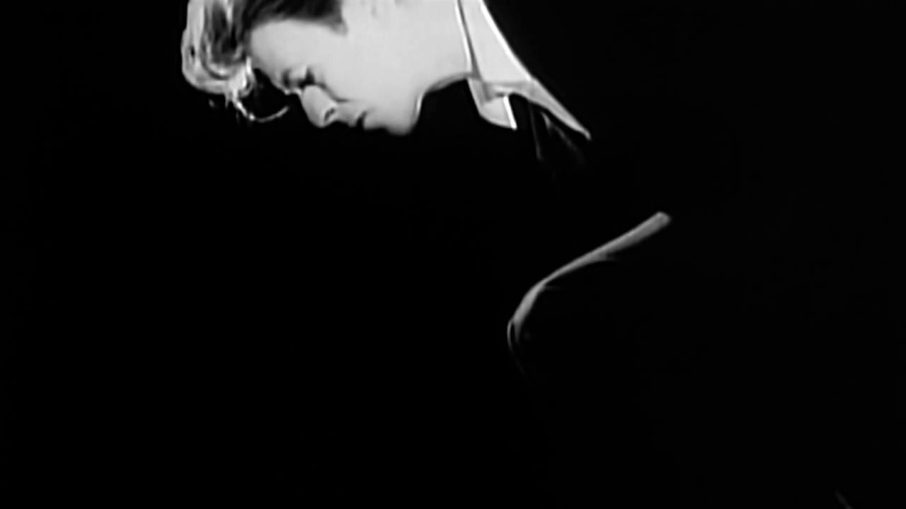 David.Bowie.The.Last.Five.Years.2017.1080p.AMZN.WEB-DL.DDP2.0.H.