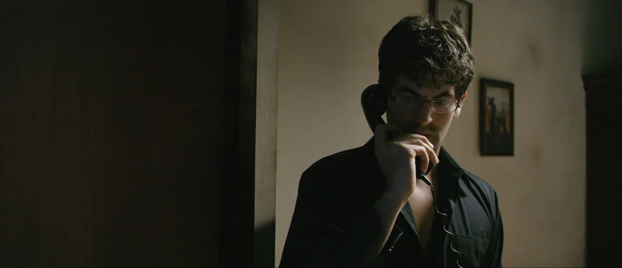 David 2013 WebRip [Hindi + Tamil] 480p, 720p ESub Screenshot