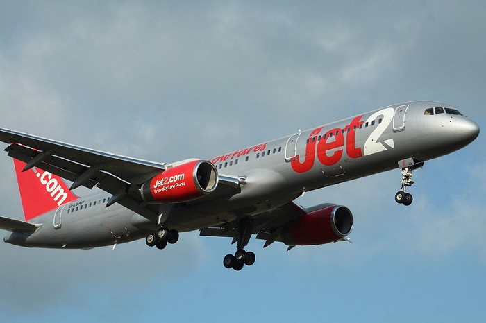 Ilustrasi maskapai Jet2.