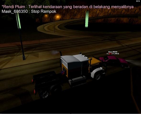TERLIHAT-KENDARAAN-YANG-BERADA-DI-BELAKA
