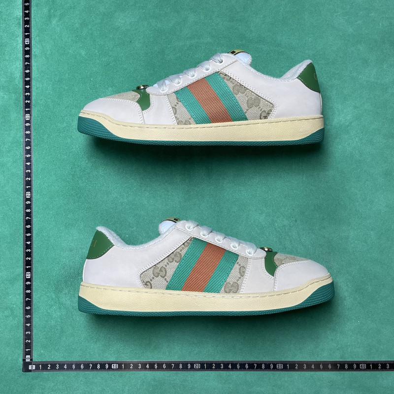 376、Gucci Interlocking