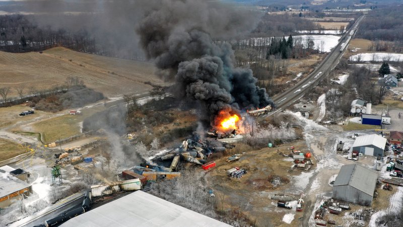 Estados Unidos ha tratado de ocultar la gravedad ambiental del descarrilamiento del tren en Ohio Trenohio