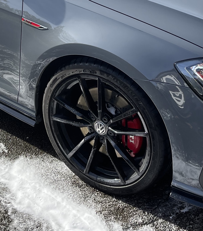 049C6208-135C-4245-8DC1-E90401768679