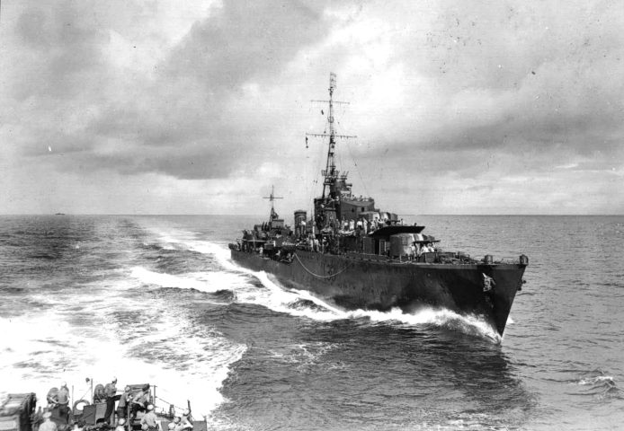HMAS_Arunta_I30_July_1943