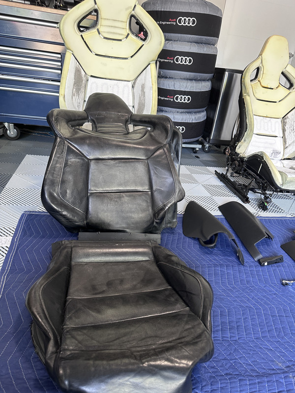 Wingback_assembly_48