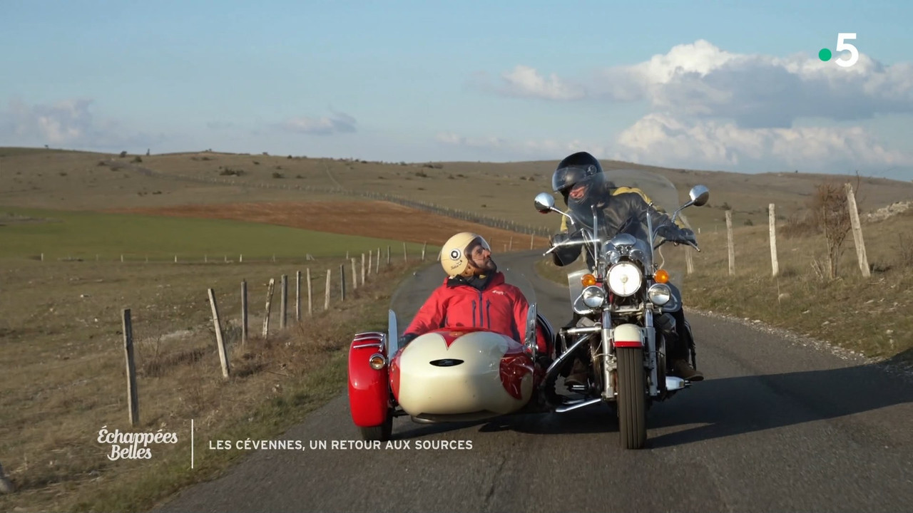 Cévennes - Guzzi Calif attelée 2