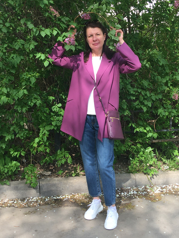 814750D8-9BE0-4F34-BE7D-7ED274A18EDF