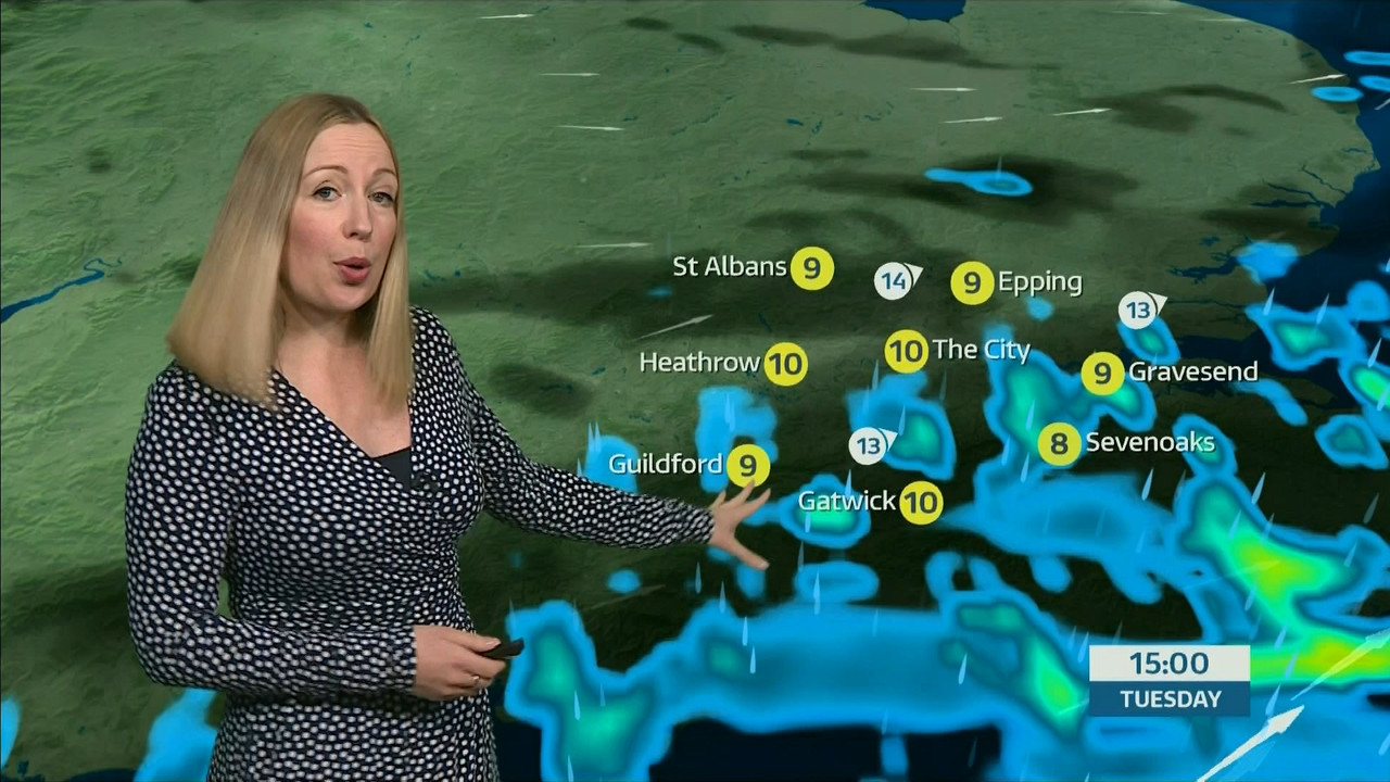 ITV News London_20220214_18001830.ts_snapshot_26.44.215