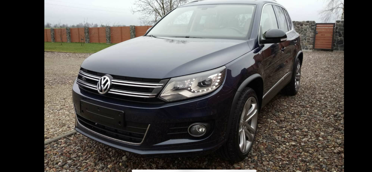 8B242C37-2AAA-4A30-8184-22FB3EA22BF6