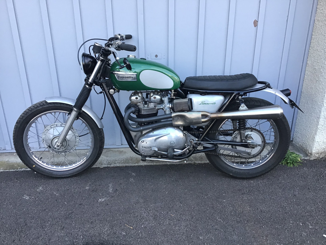 5A02F540-1C75-493B-9391-62EF8B03B792