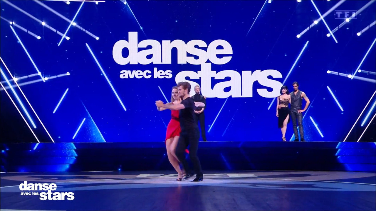 2021-11-12_22_55_TF1_Danse-avec-les-stars-la-suite.mp4_snapshot_00.28.31.574