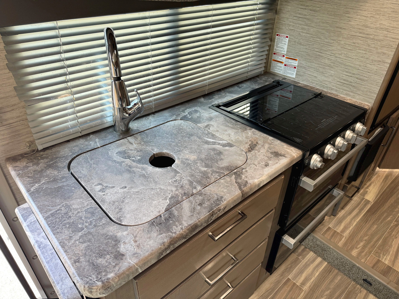 Vehicle thumbnail 40