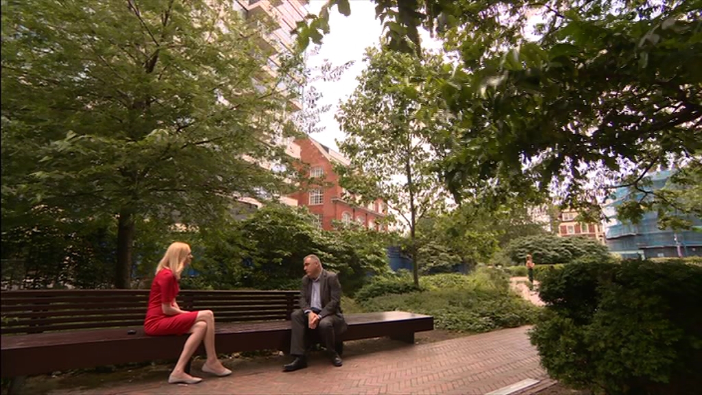 BBC London News_20210616_19552010.ts_snapshot_04.39.501