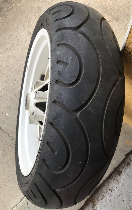 6AC37EC5-9B5D-46BB-8AFA-85E85B6E40C1