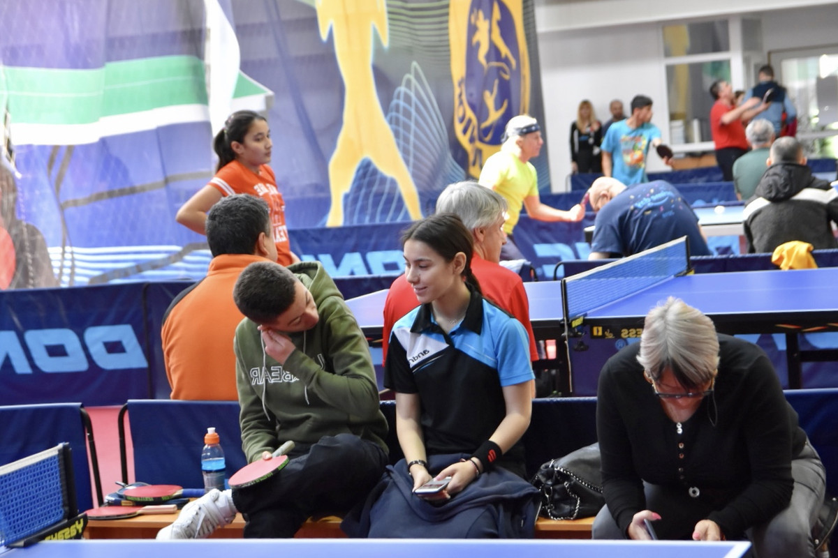 3F03C67D-375F-4AE1-B074-1EFB0A6B64FC