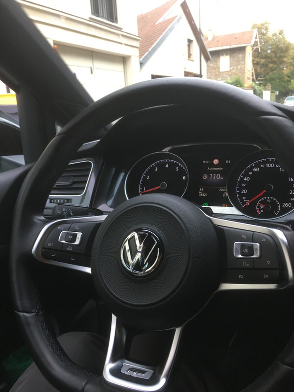 E9D186DD-D630-4616-B497-B98CD3631E7B