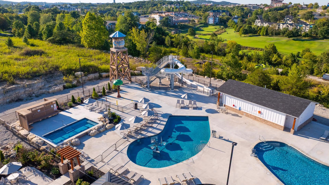 Grand Crowne Resort suite
