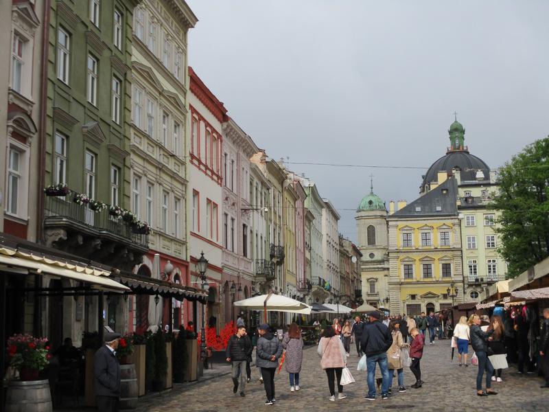 LA SORPRENDENTE LVIV, Ciudad-Ucrania (1)