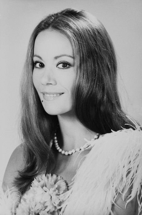 claudine_auger_ma39
