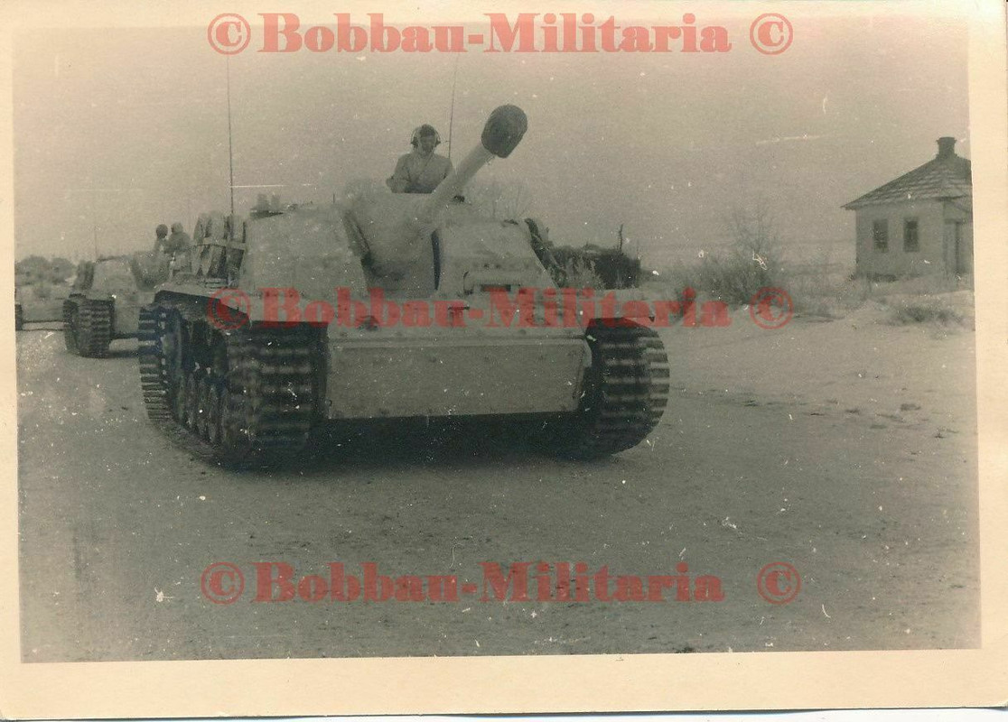 Russland STUG III Sturmgeschütz Langrohr mit breite Ostekette Wi