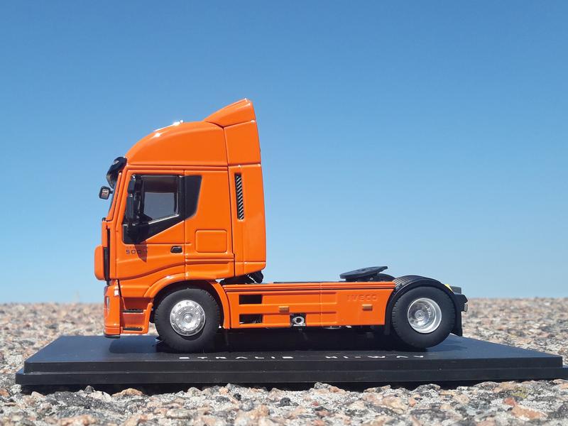 Iveco Stralis 2012 Hi cab (2)