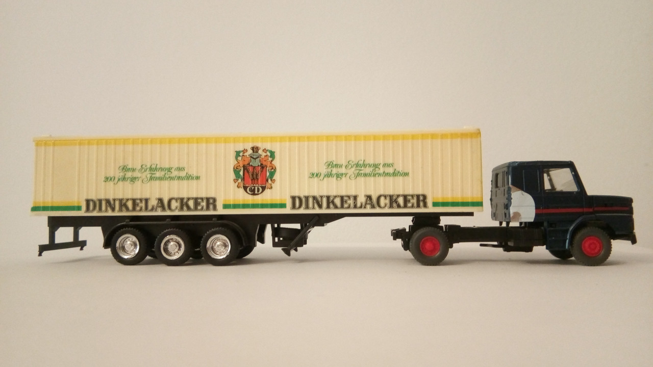 Macht (7772)