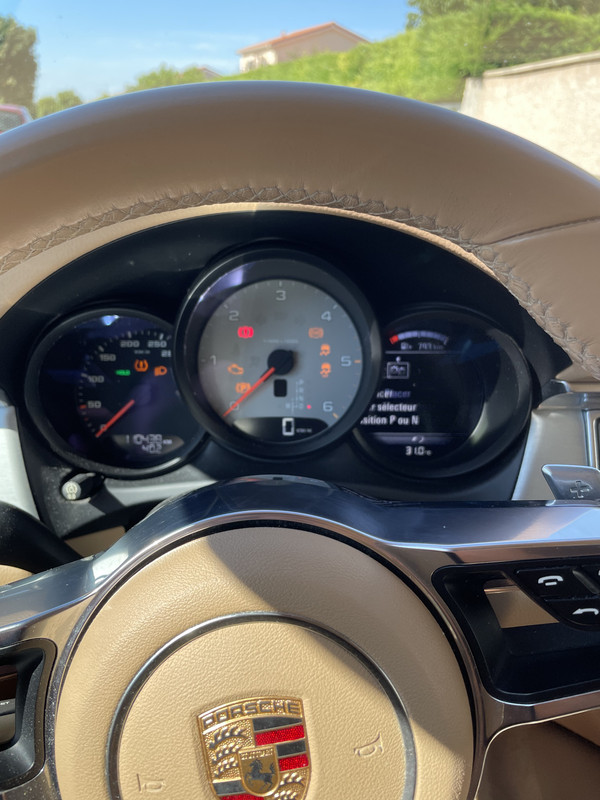 727C32FE-3BCB-46EF-90BB-EE280C478790