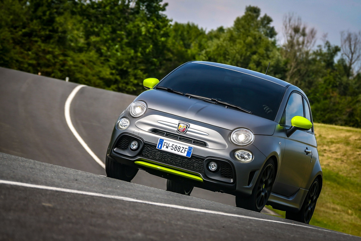 Abarth 595 Pista (15)