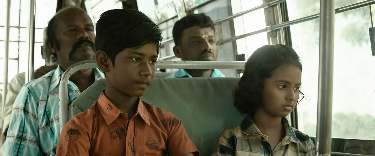 Poultry Farm Chelladurai 2024 WebRip [Hindi + Tamil + Telugu + Malayalam + Kannada] 480p, 720p, 1080p ESub Screenshot