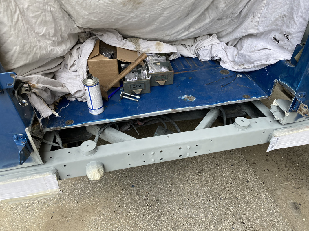 09D55A1D-84B0-4C9E-A756-F1FCD6F4C584