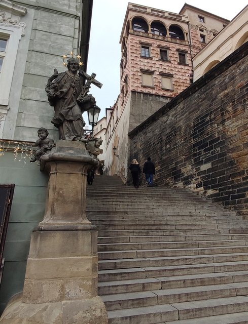 La pinacoteca del Castillo, la Galería Nacional y más Mercados de Navidad - Viena - Bratislava - Praga, Navidad 2024 (111)