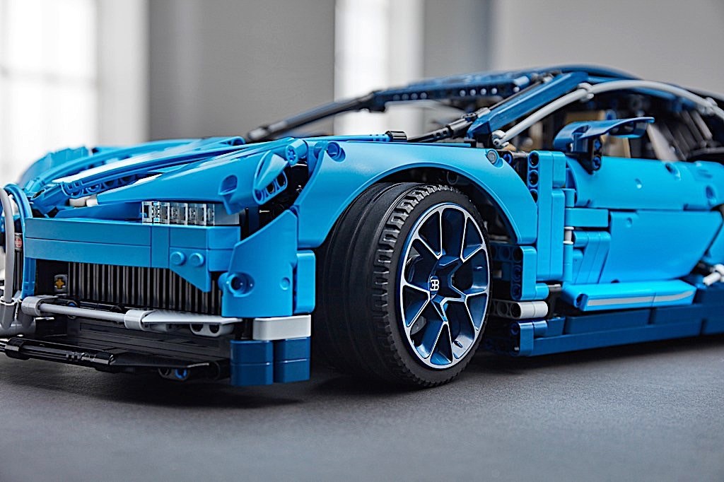 Lego Technic Bugatti Chiron (5)
