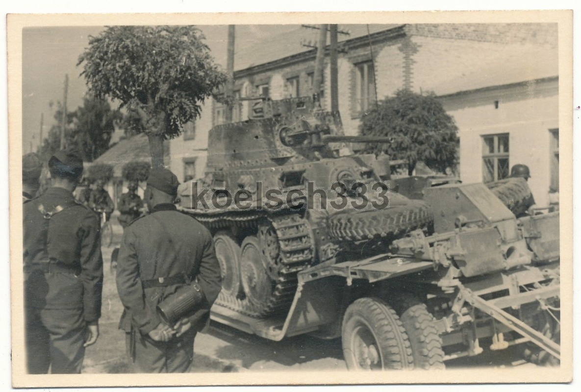 Foto CKD Praga Panzer Pz.Kpfw. 38(t) auf Sondera
