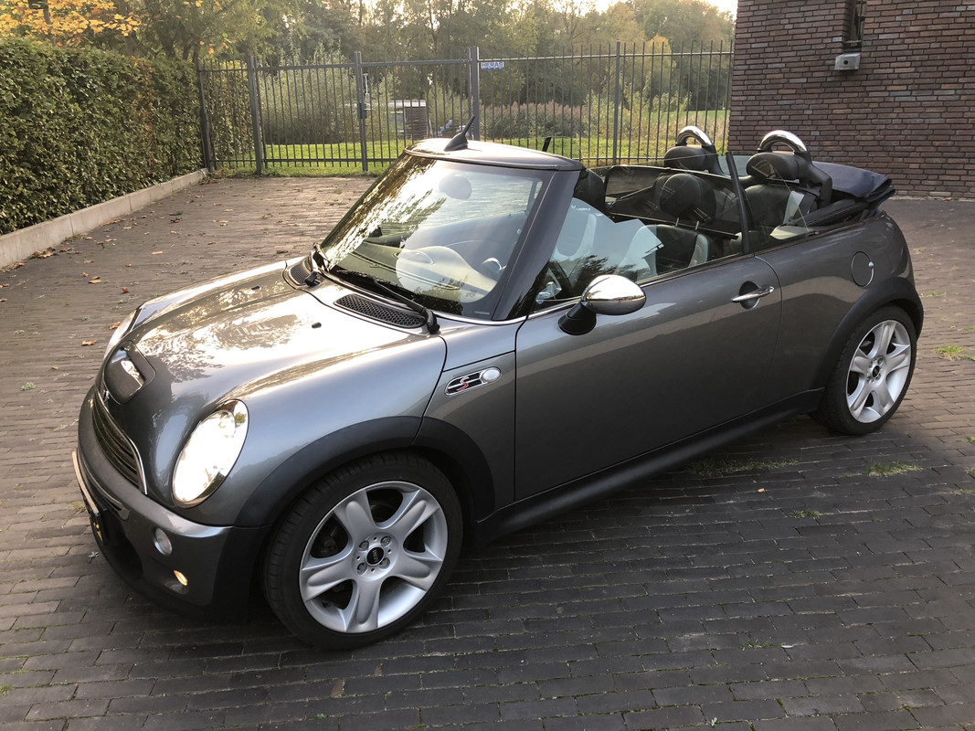 0E6E68FF-B4D2-4EF7-B105-803FAB70A8D5